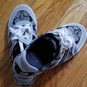 COACH Camilla sneaker sz 6.5